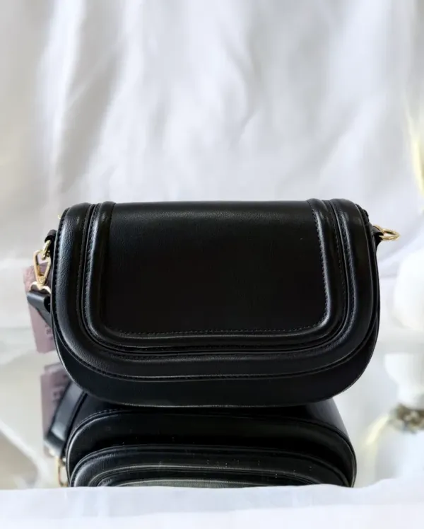 BOLSA PEQUENA PRETA ESTRUTURADA - BOL 138M