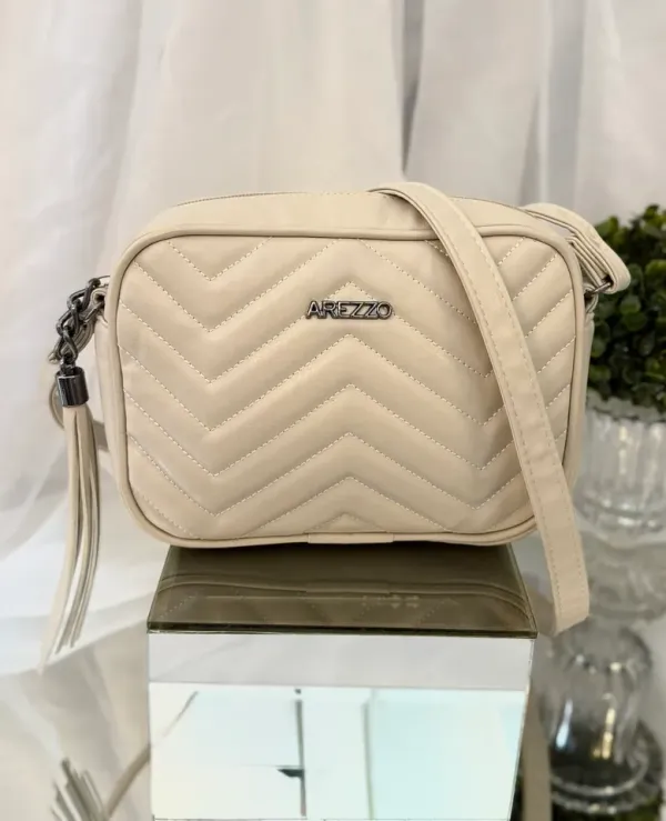 BOLSA PEQUENA OFF WHITE AREZZO - BRL 039