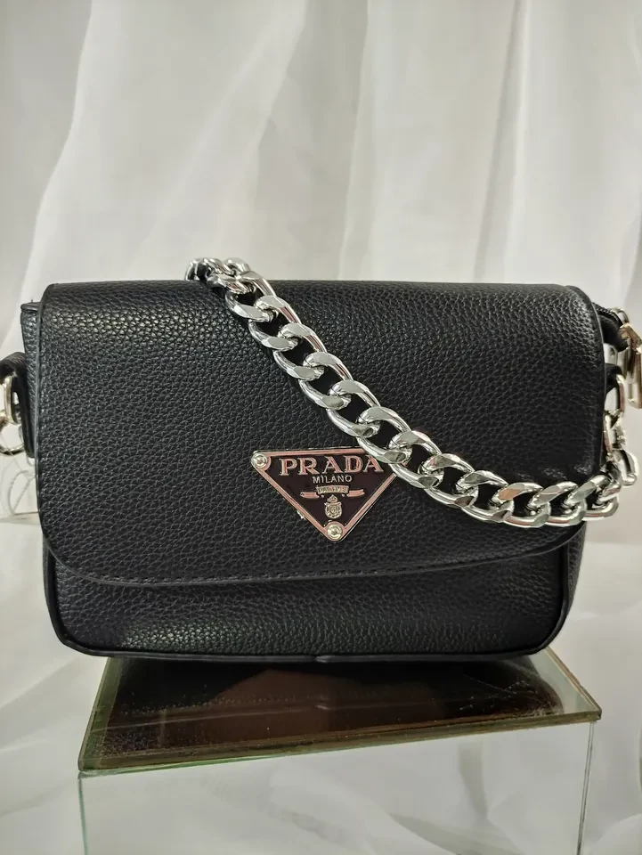 BOLSA PEQUENA PRETA PRADA - BRL 066 - 3