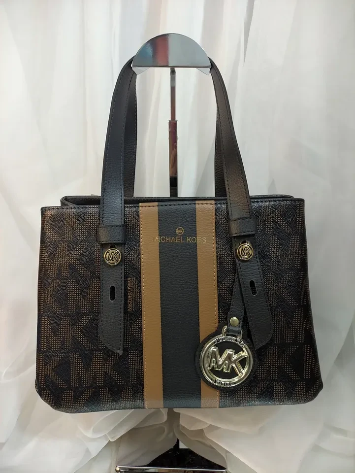 BOLSA MÉDIA  ESTRUTURADA PRETA COM MARROM MK - BRL 038 - 1
