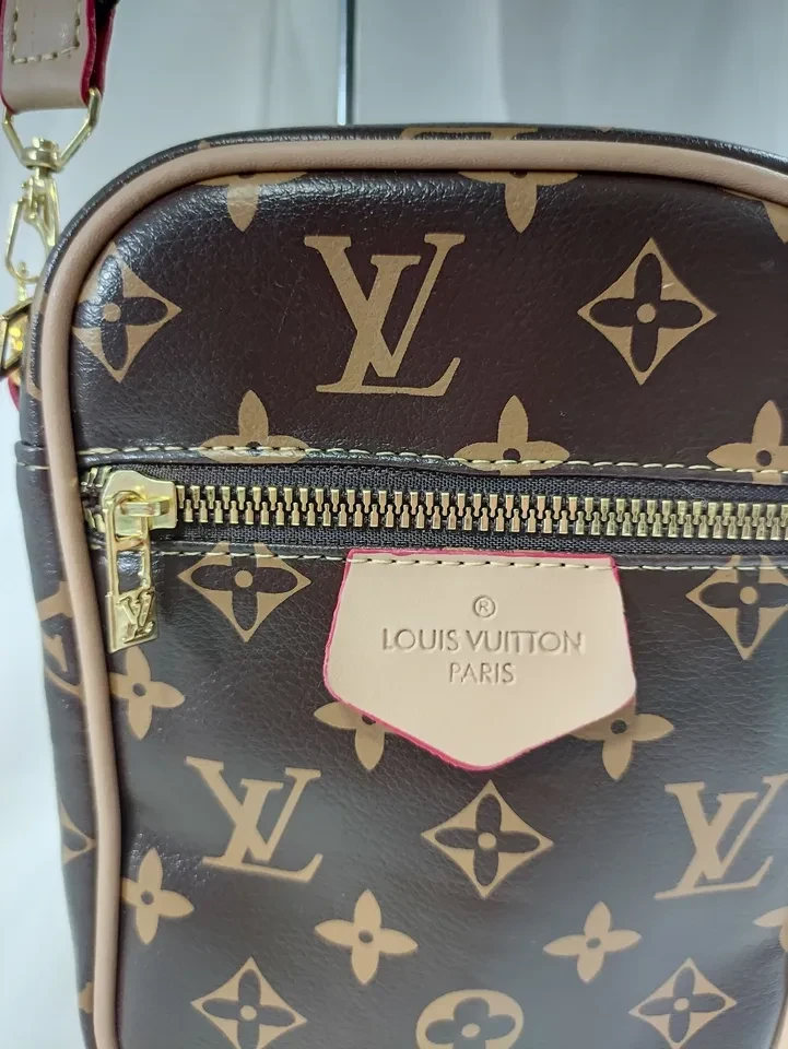 BOLSA POCHETE MARROM LOUIS VUITTON  - 2