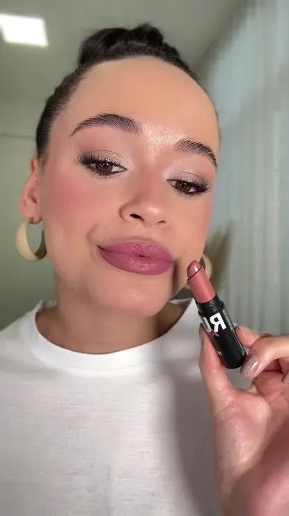 Batom em bastão Matte - Ruby Kisses NUDE ROSE - imagem 3