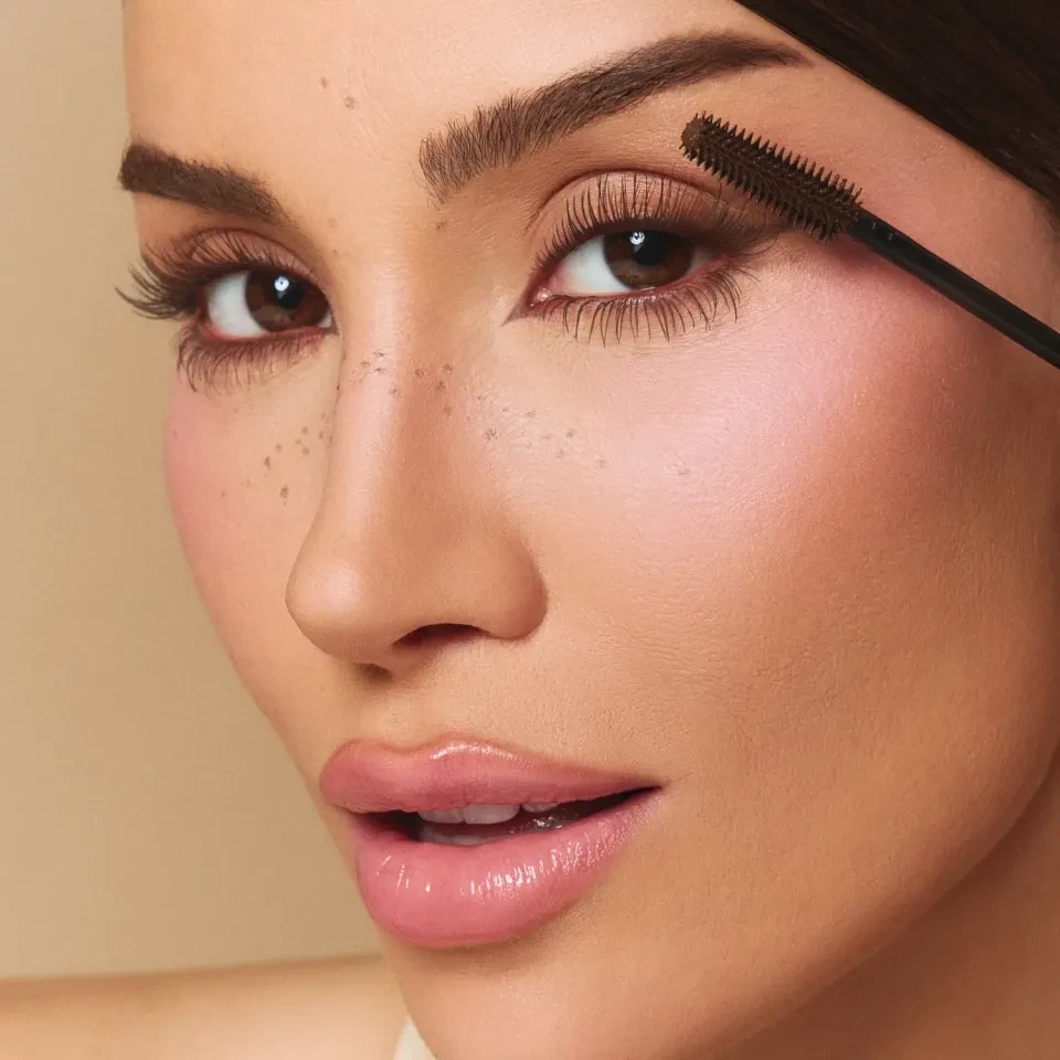 Máscara de Cílios Marrom Efeito Natural - Boca Rosa Beauty  - 2