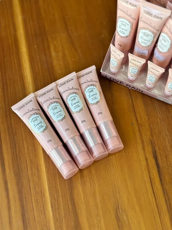 Base facial foundation líquida matte - Love Rain - 1