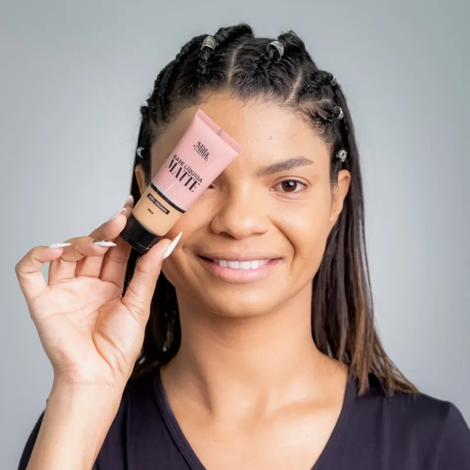 Base líquida matte MILLA MAKEUP – cor MILLA  - 2