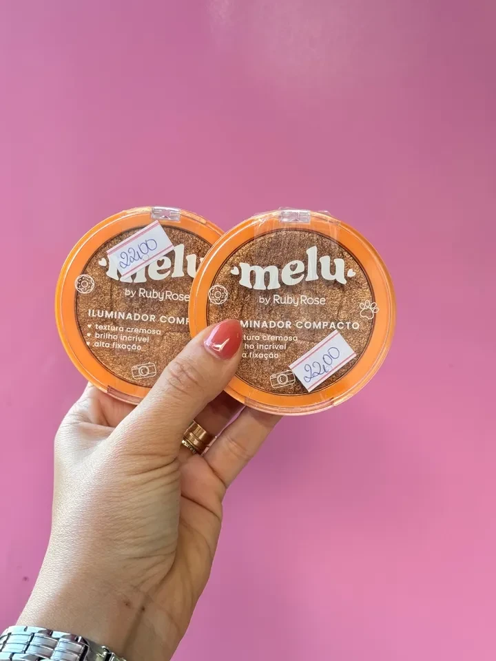 Iluminador compacto textura em creme - MELU Ruby Rose  - 1