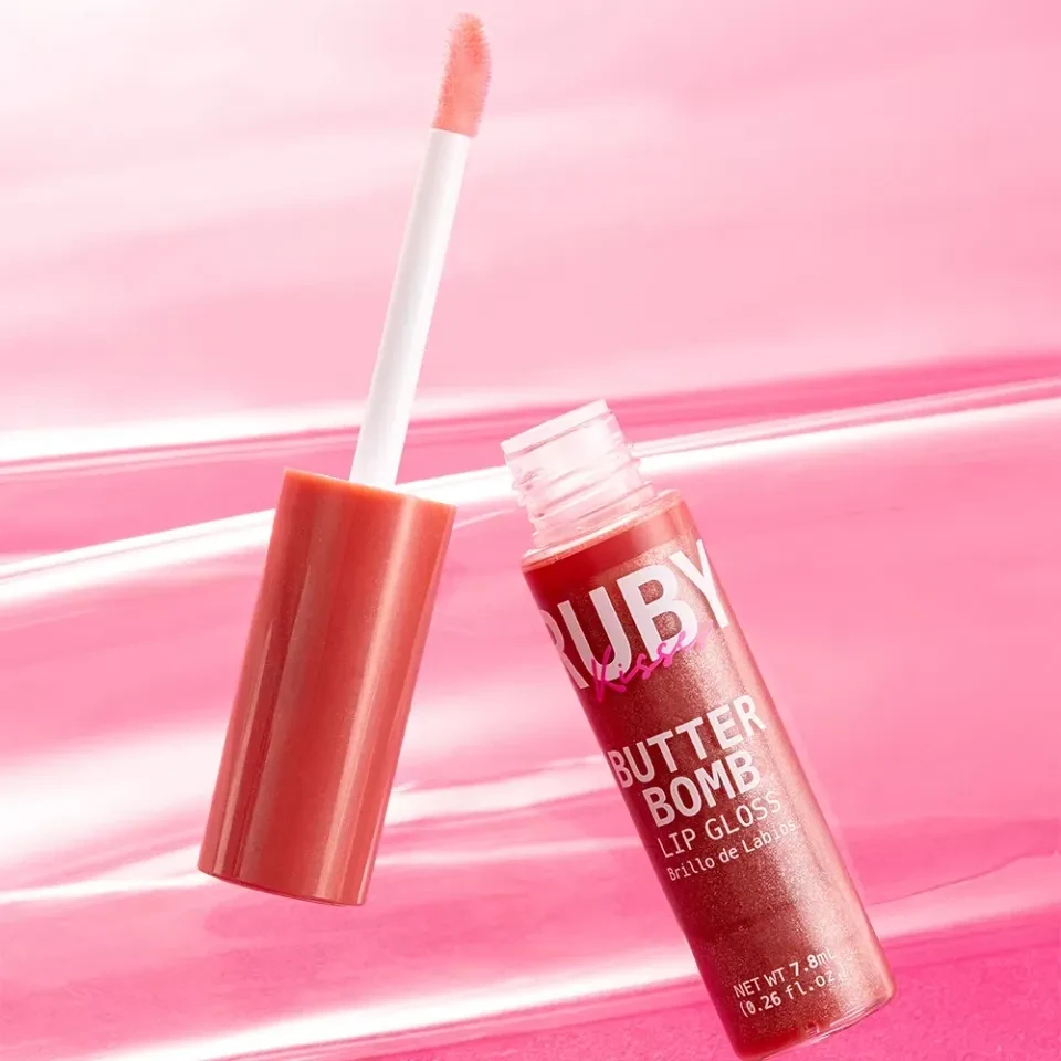 Gloss butter bomb - cor pillowtalk  - 3