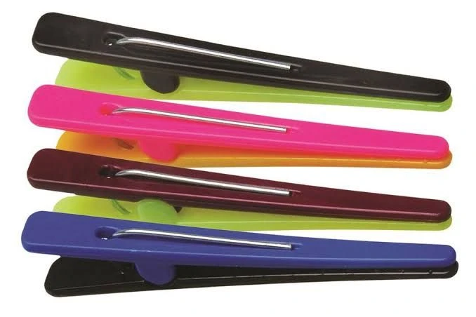 Clips de plástico coloridos para os cabelos - Santa Clara  - 2
