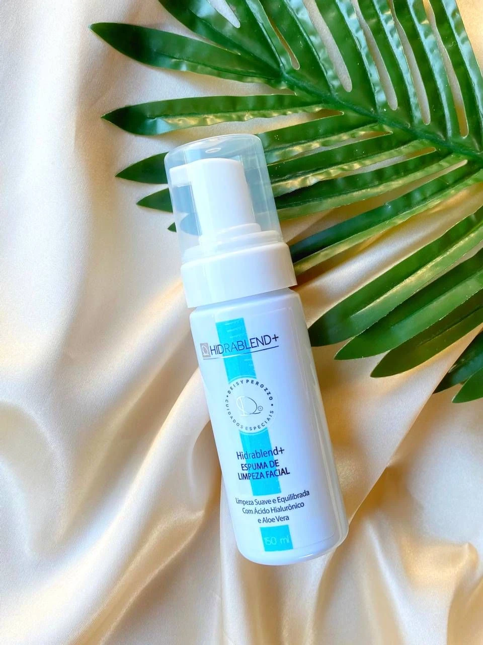 Espuma de limpeza facial Hidrablend+ Deisy Perozzo (150ml) - 1