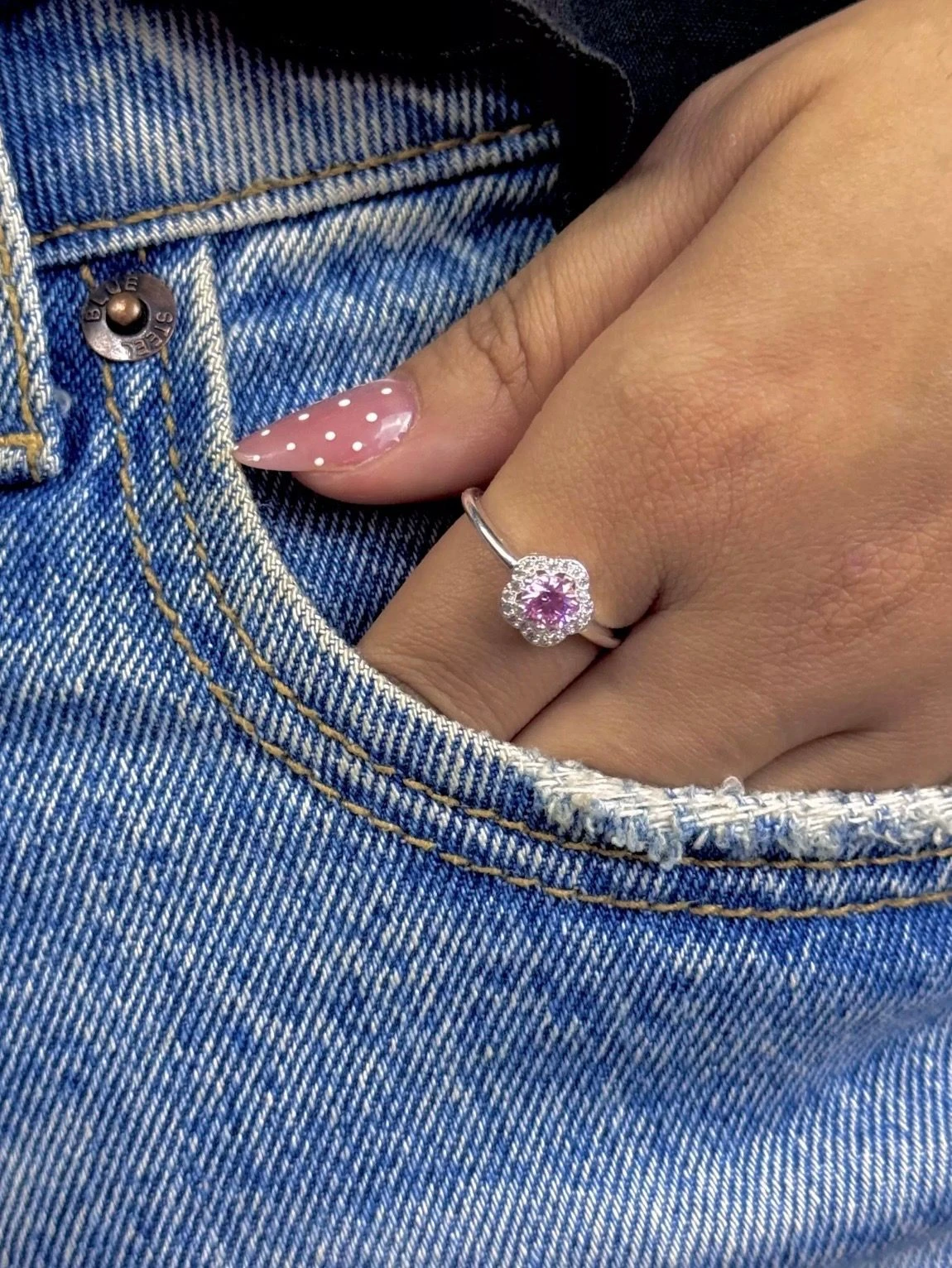 Anel florzinha super cravejada rosa claro  - 5