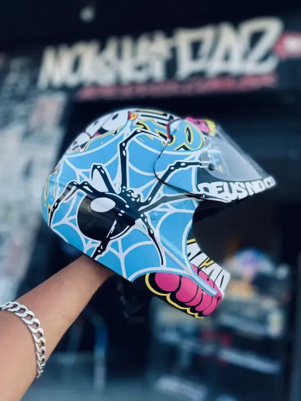Capacete San Marino Adesivado (Aranha)