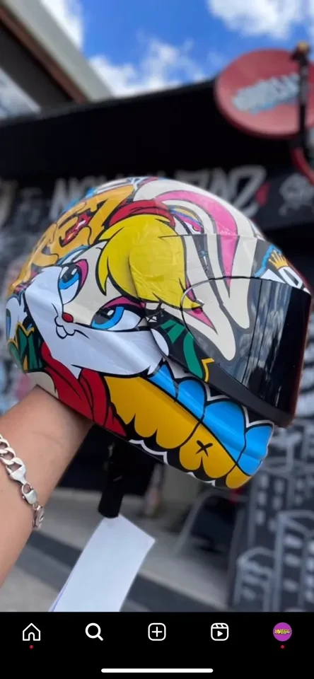 Capacete feminino San Marino adesivado(coelhinha) - 1