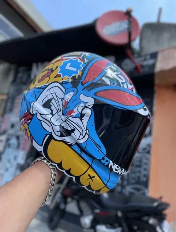 Capacete San Marino adesivado (Pernaloko)