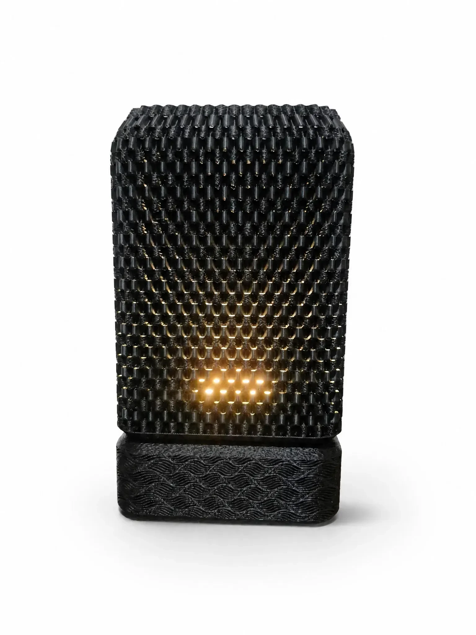 Luminária de Mesa Eletto Nero – Design Texturizado com Iluminação Cênica em LED - 1