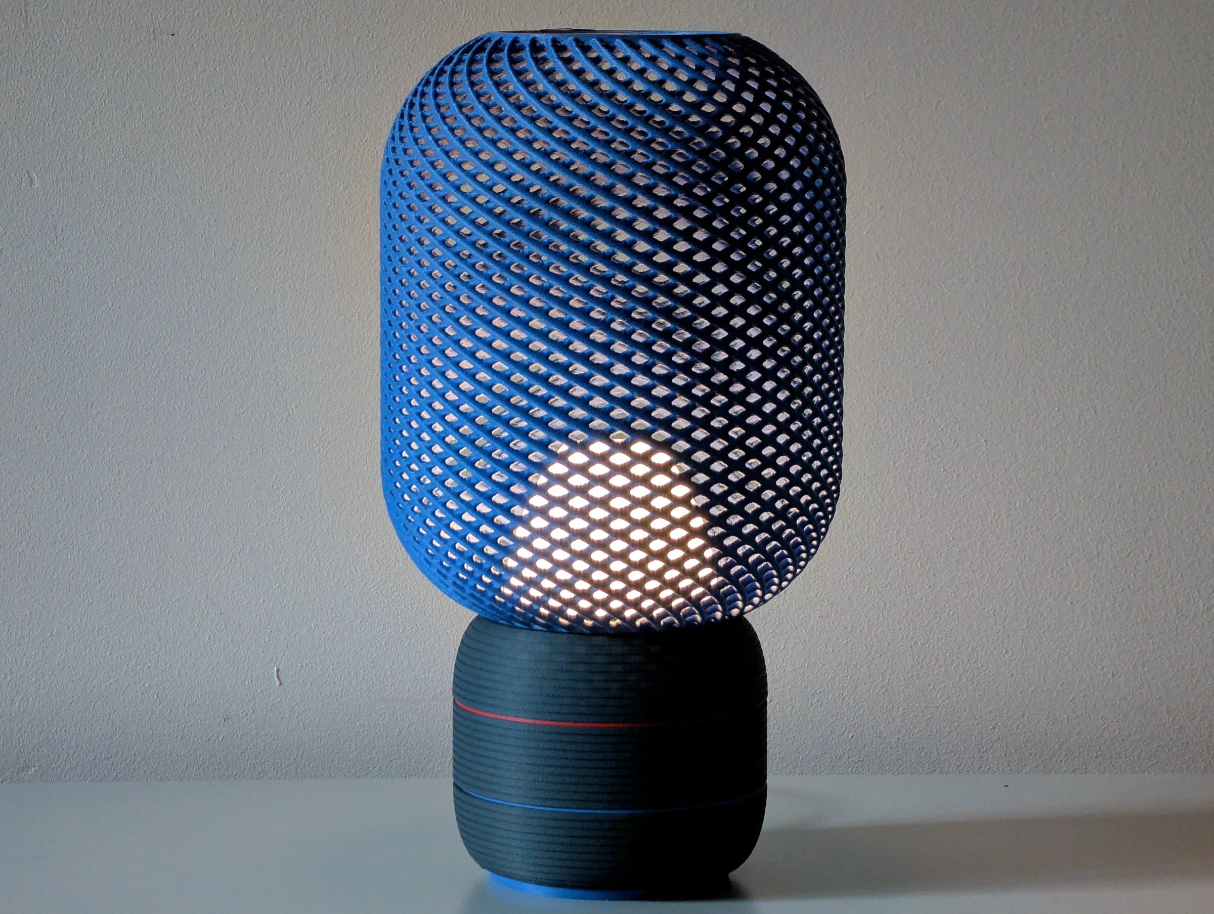 Luminária de Mesa Grande Mesh Design - 1