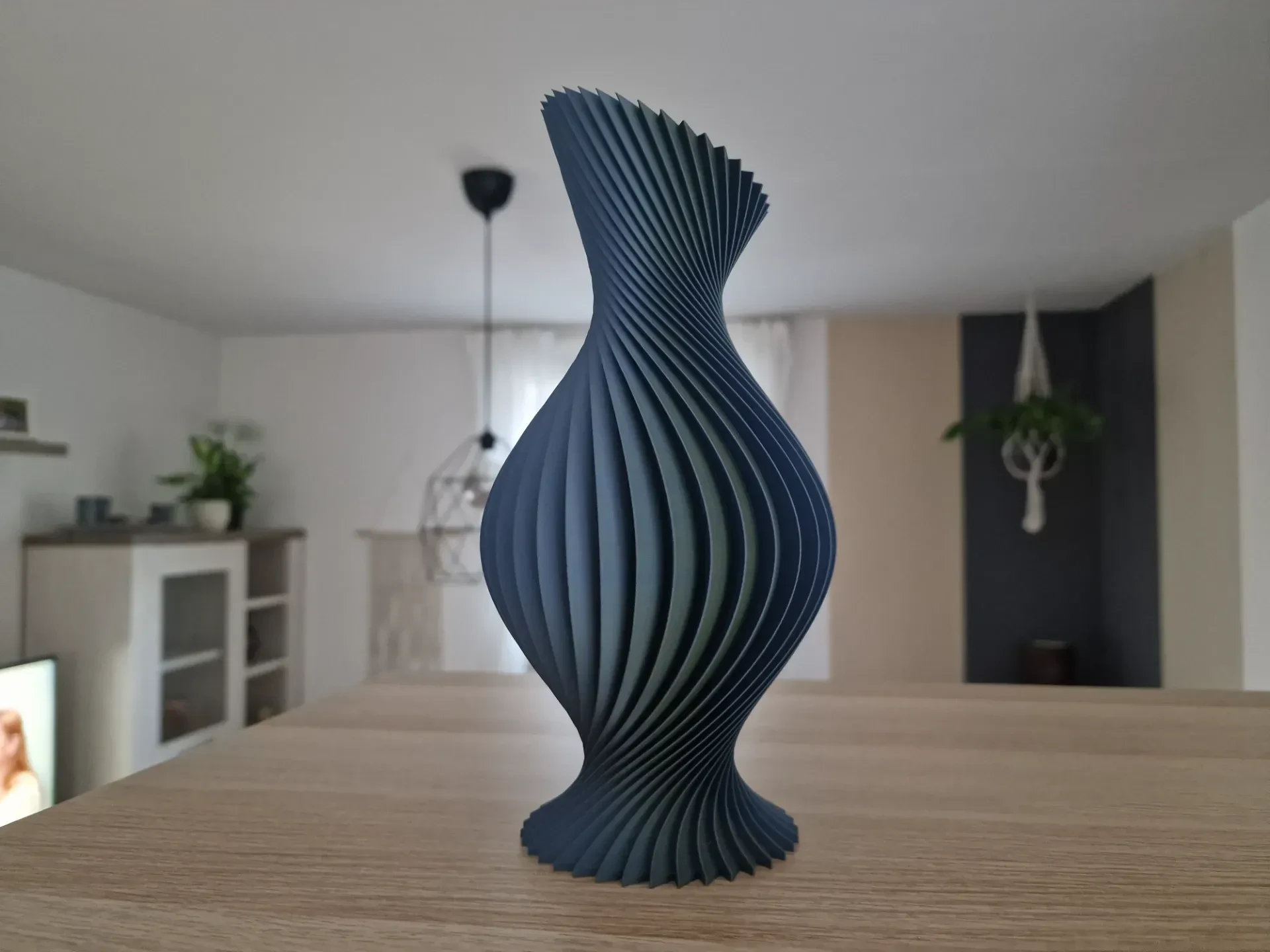Vaso Decorativo Origami Twist – Design Escultórico Plissado - 1