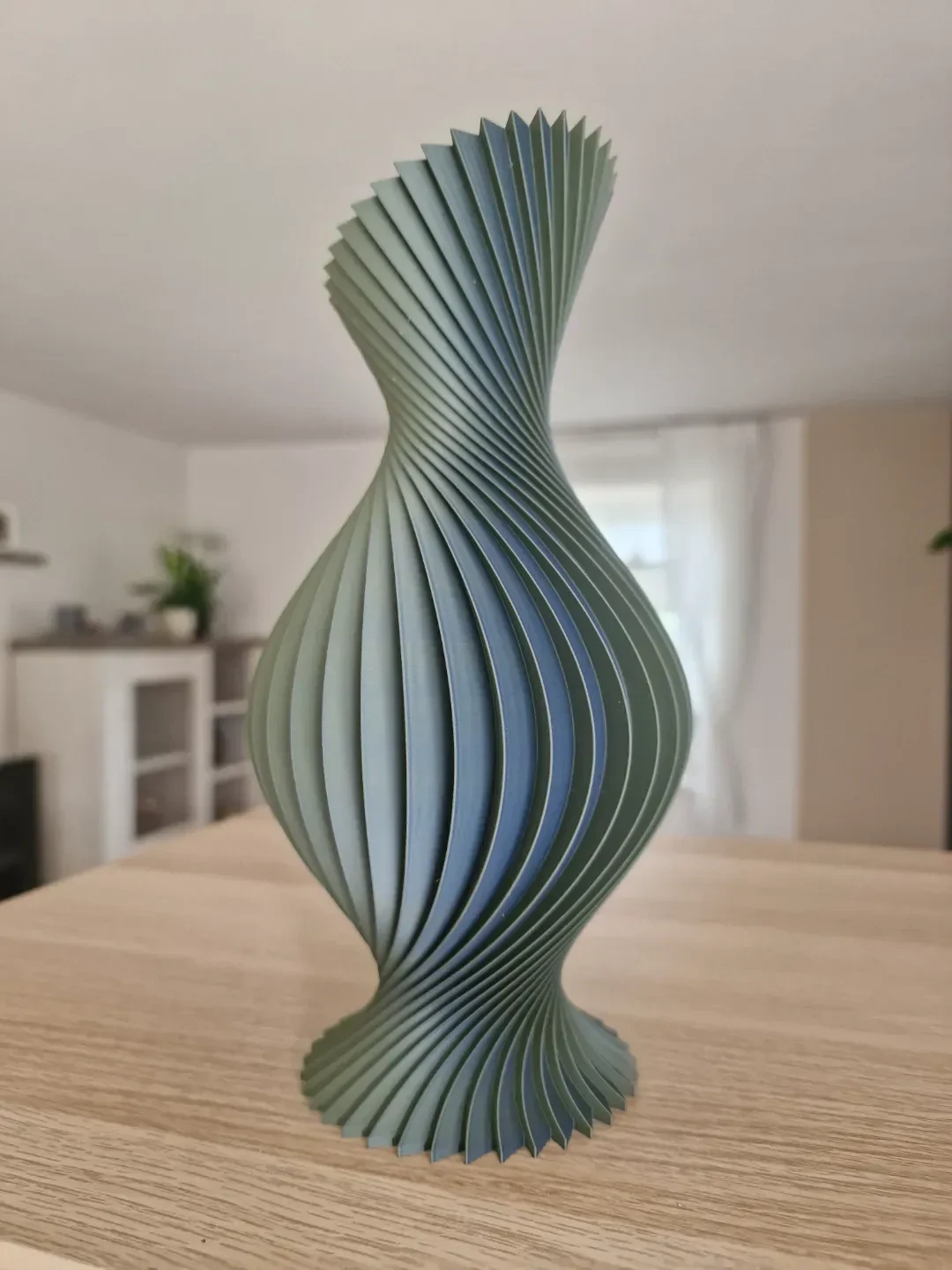 Vaso Decorativo Origami Twist – Design Escultórico Plissado - 5